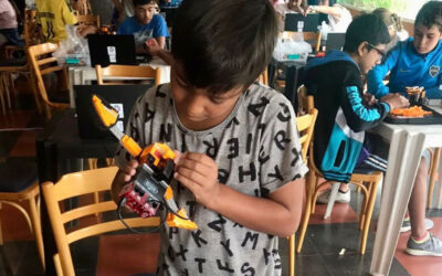 Aprender jugando con RIET en las colonias de verano de la UOYEP